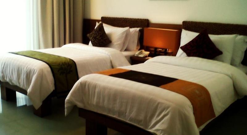 Villa Damar Boutique Hotel Bandung Exterior photo